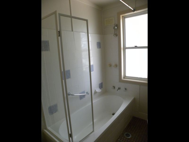 22 Cutler Drive, Wyong NSW 2259