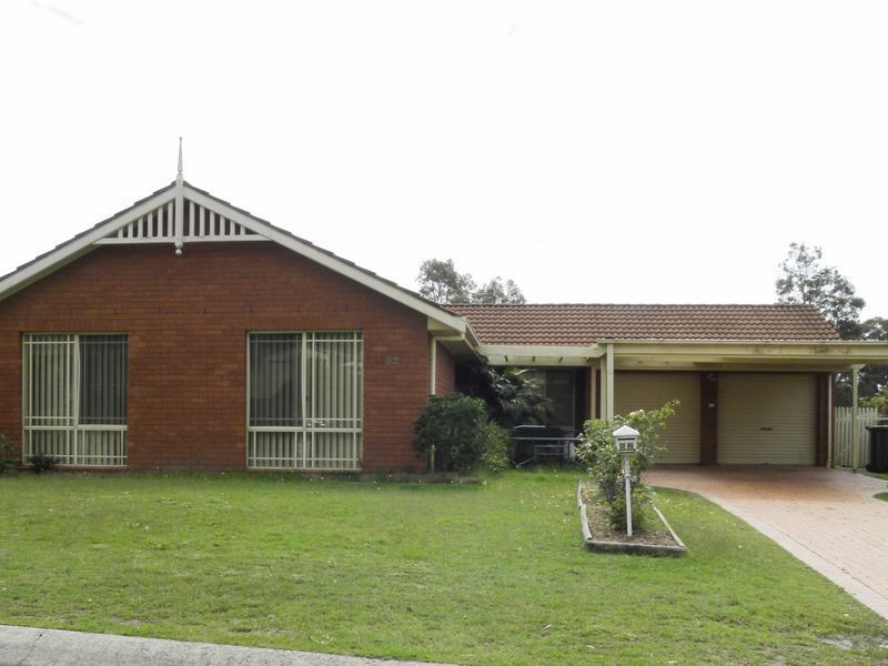 52 Eucalyptus Crescent, Metford NSW 2323