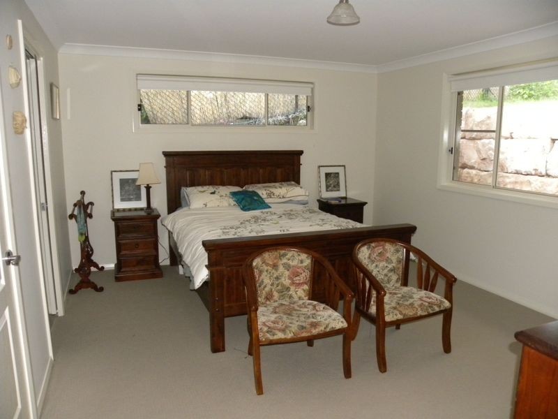 74 Casey Drive, Watanobbi NSW 2259