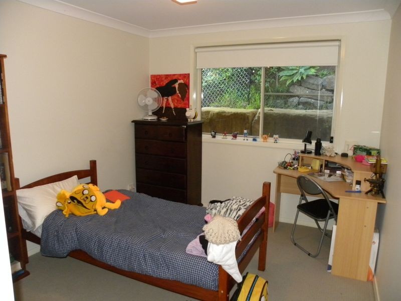 74 Casey Drive, Watanobbi NSW 2259