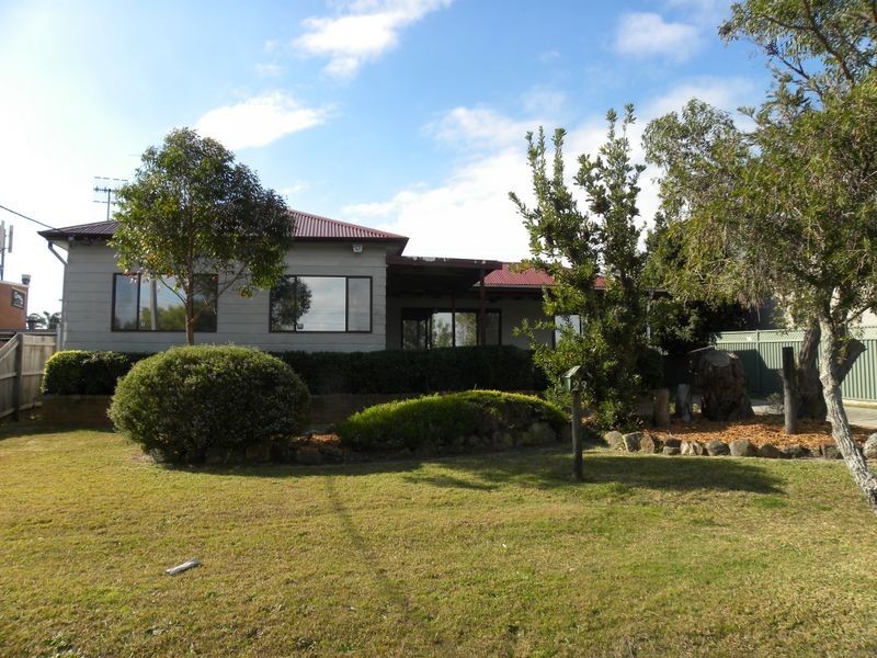 23 Mary Street, Gorokan NSW 2263