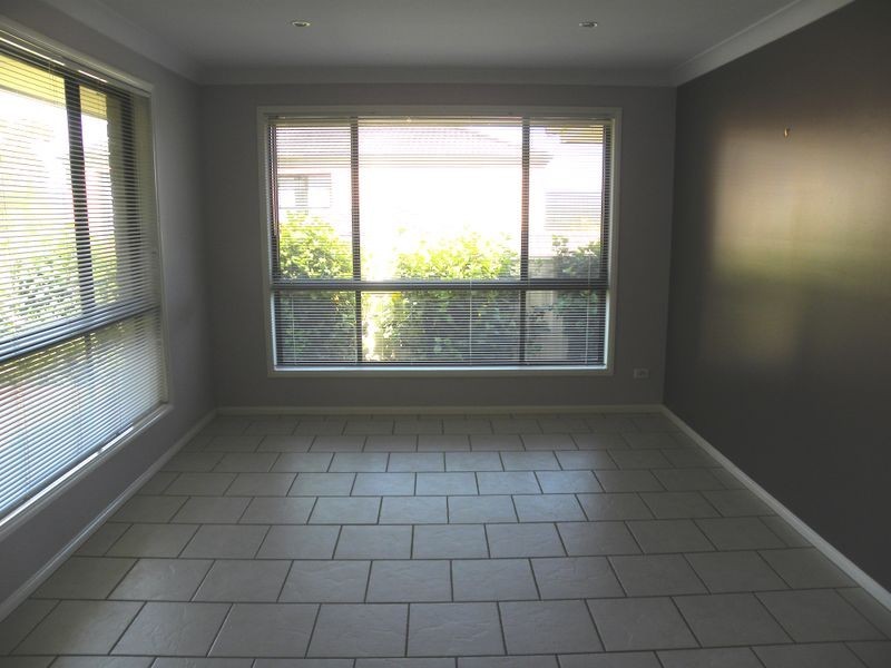 18 Camden Way, Watanobbi NSW 2259