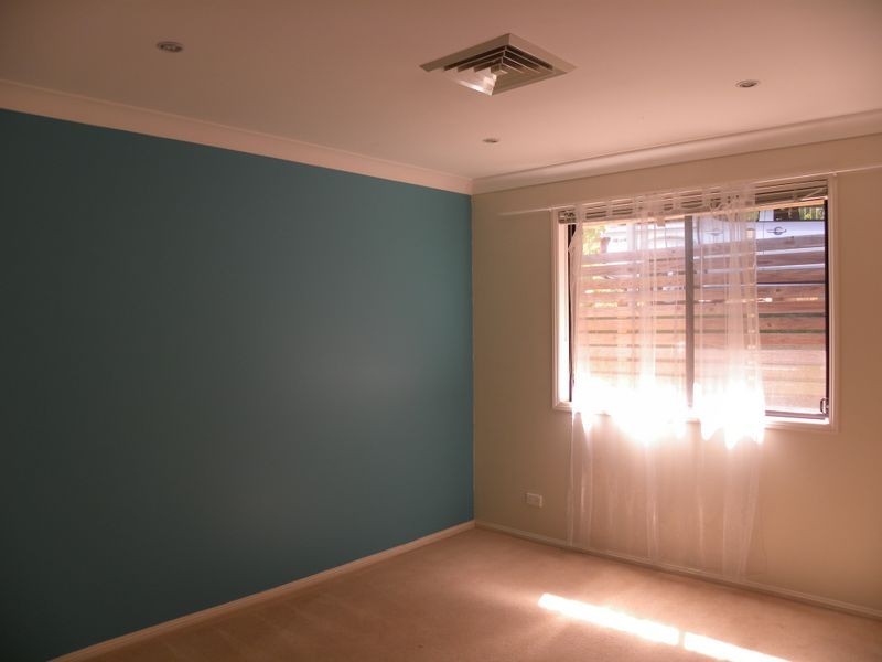 18 Camden Way, Watanobbi NSW 2259