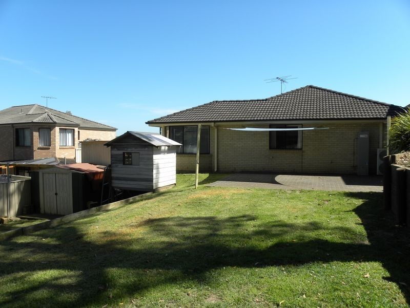 18 Camden Way, Watanobbi NSW 2259