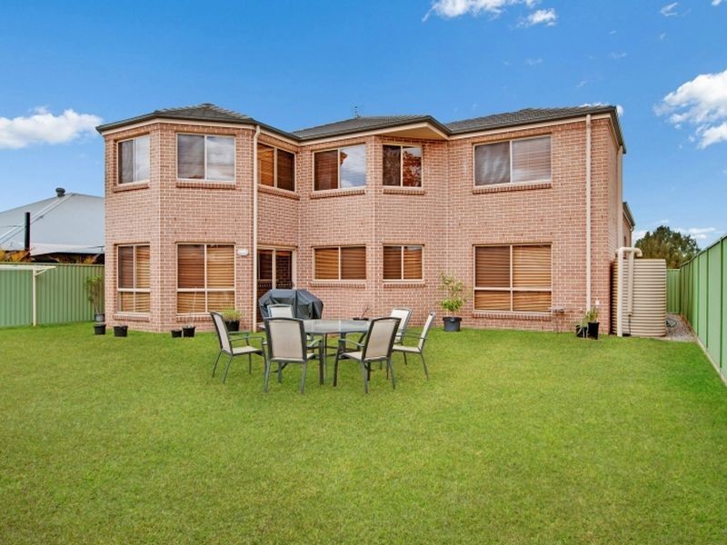 26 Waterside Drive, Woongarrah NSW 2259