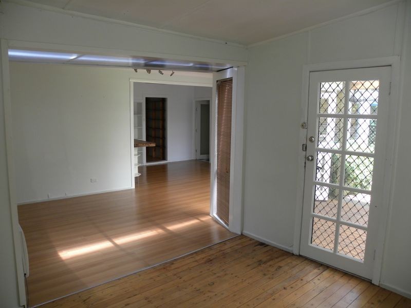 2 Rockleigh Street, Wyong NSW 2259