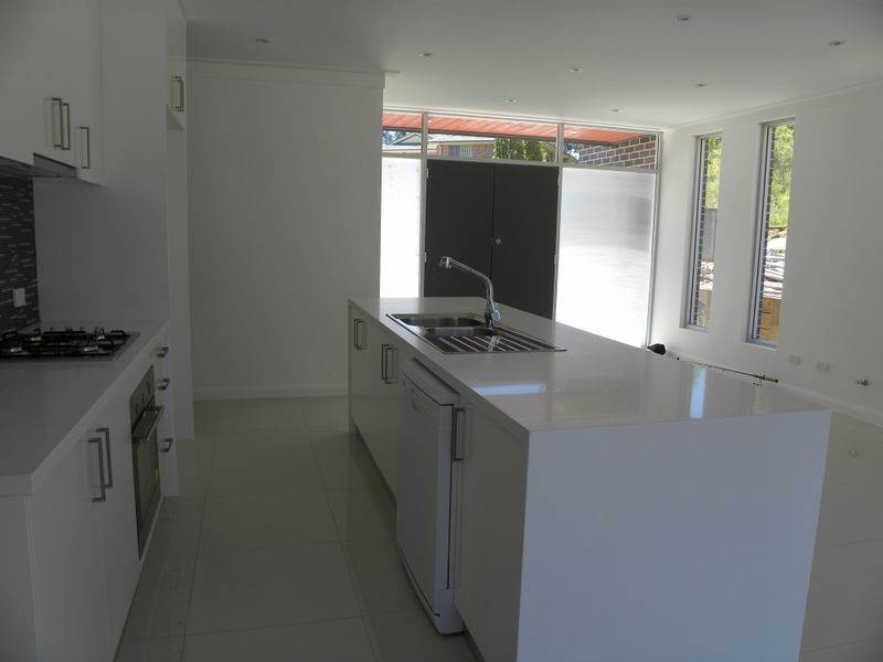 8 Fauna Place, Watanobbi NSW 2259