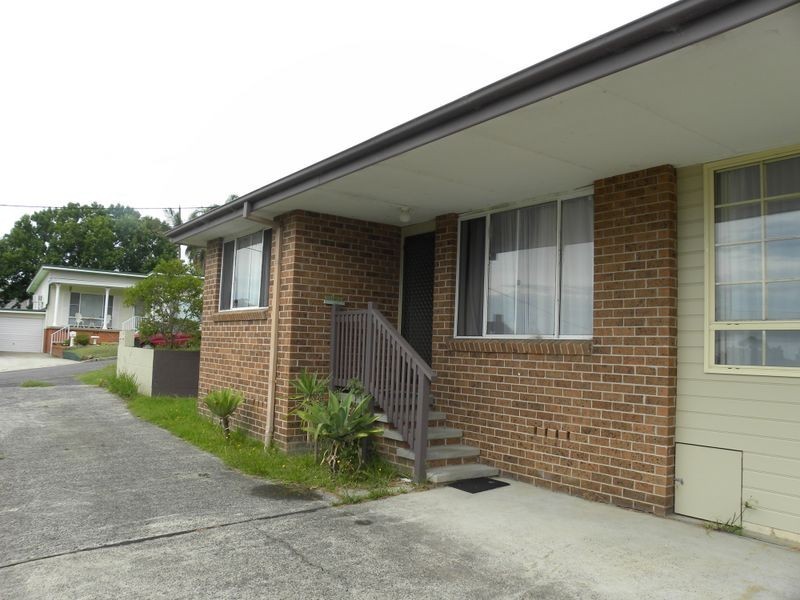 1/2 Arthur Street, Wyong NSW 2259