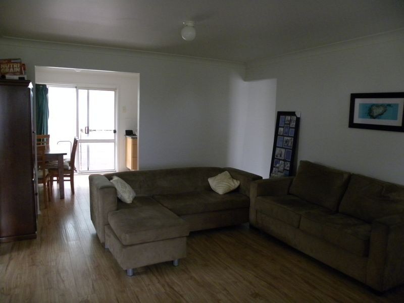 1/2 Arthur Street, Wyong NSW 2259