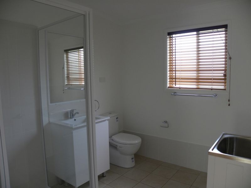 20a Yimbala Street, Killarney Vale NSW 2261