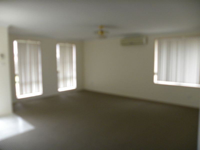 12 Riveroak Drive, Mardi NSW 2259