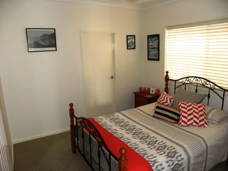 1 Parry Parade Kooindah Waters, Wyong NSW 2259