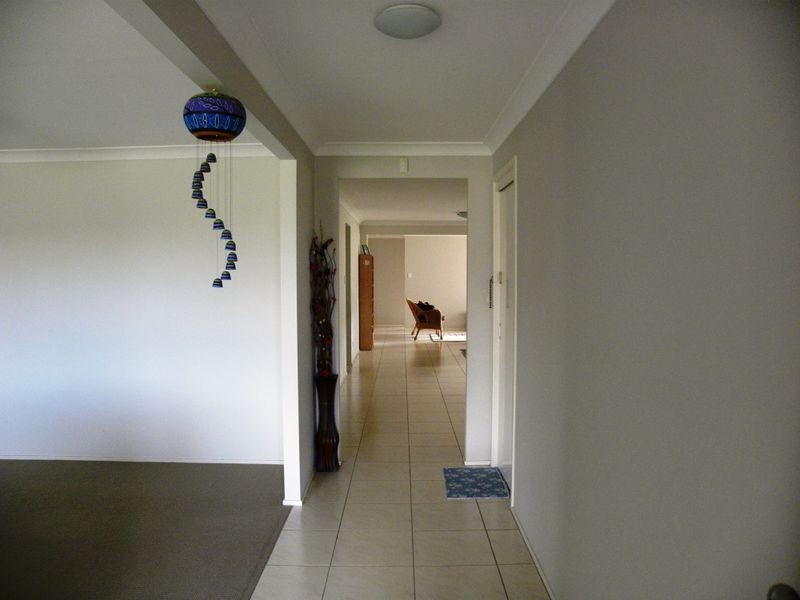 5 Kelat Avenue, Wadalba NSW 2259