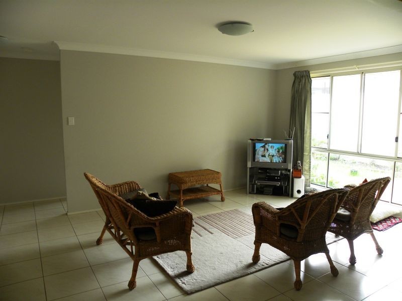 5 Kelat Avenue, Wadalba NSW 2259