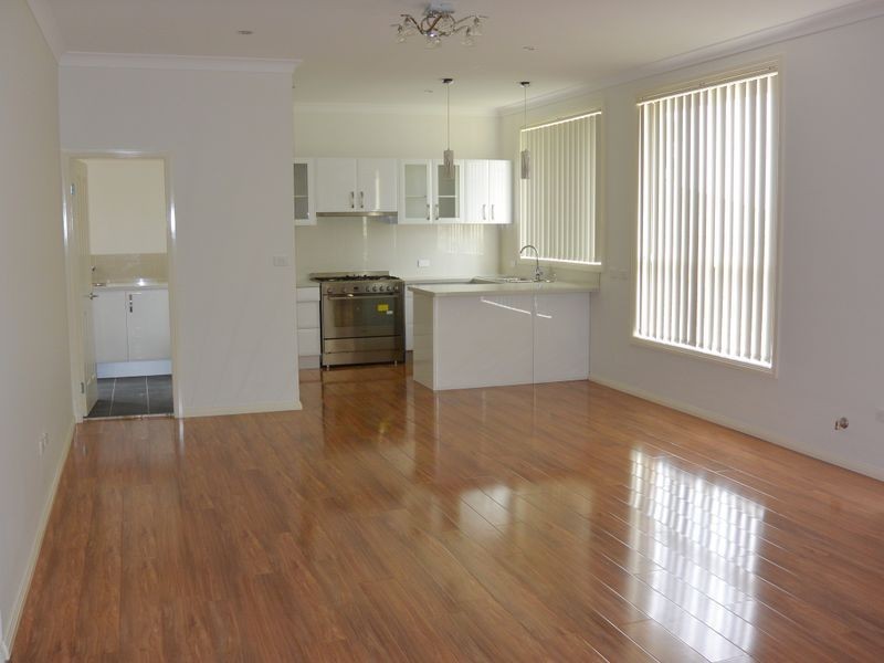 18 Weaver Crescent, Watanobbi NSW 2259