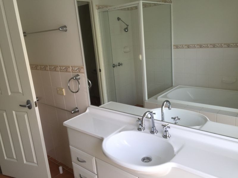 15 Homestead Drive, Wadalba NSW 2259