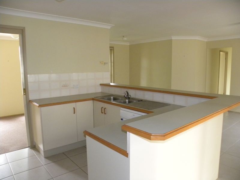 5 Mark Place, Mardi NSW 2259