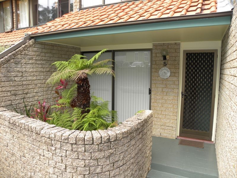 5/4 Rankens Court, Wyong NSW 2259