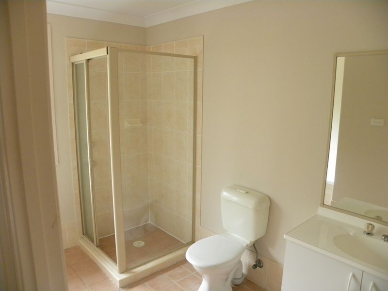 3 Ninian Close, Watanobbi NSW 2259