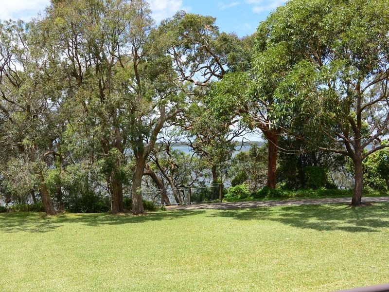 90 Buff Point Avenue, Buff Point NSW 2262