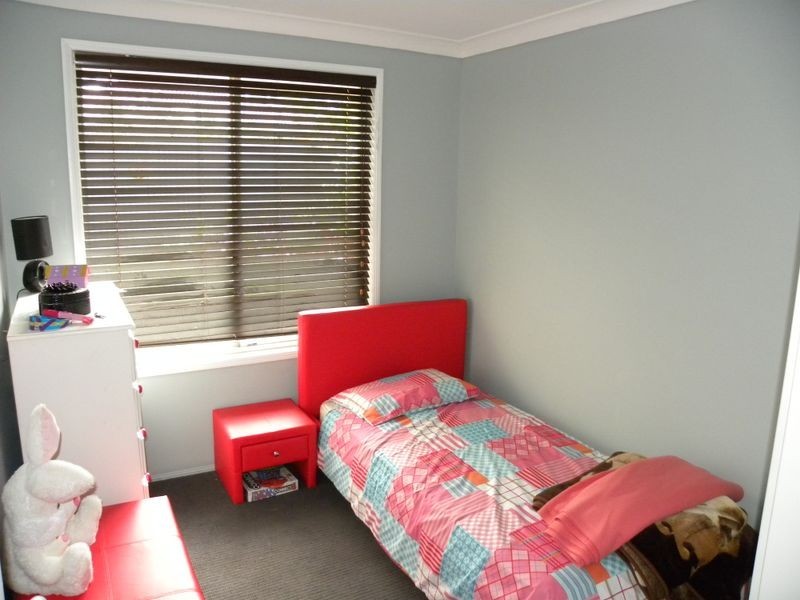 13 Tonkiss Street, Tuggerah NSW 2259