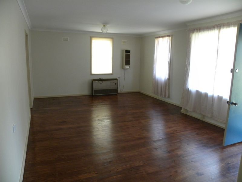 22 Cutler Drive, Wyong NSW 2259