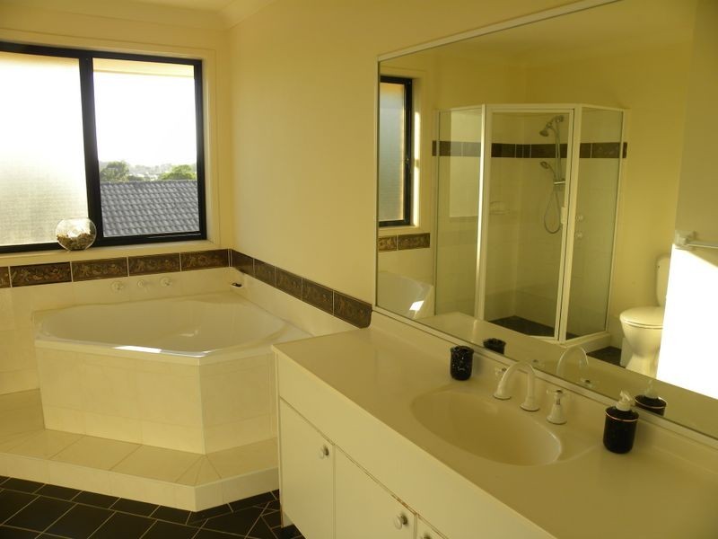 21 Highland Crescent, Hamlyn Terrace NSW 2259