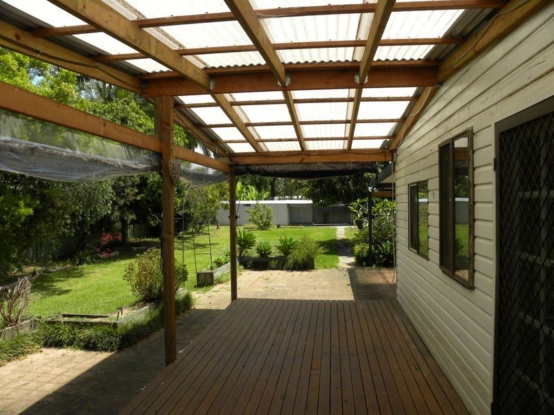 2 Rockleigh Street, Wyong NSW 2259