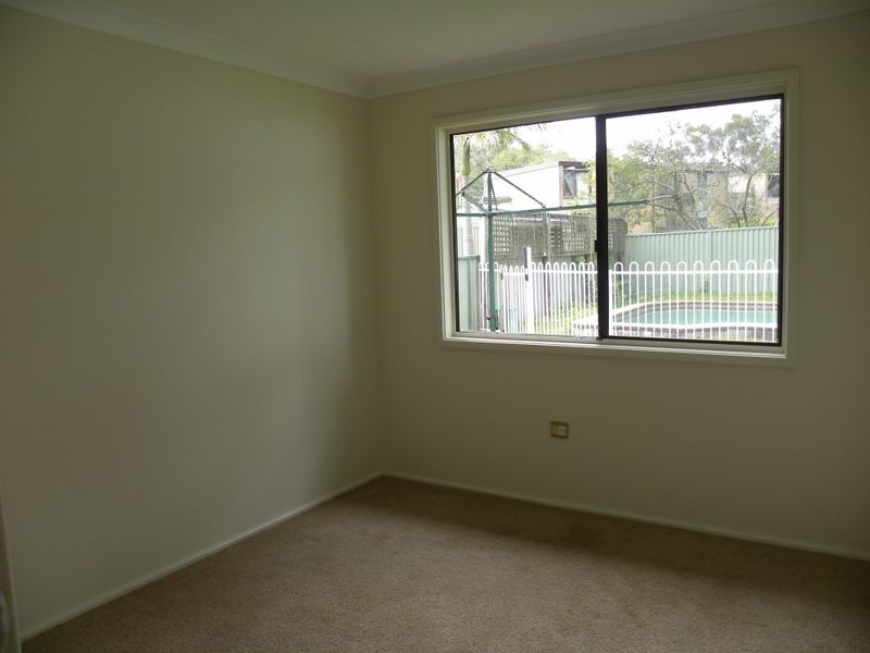 30 Northcott Avenue, Wyong NSW 2259