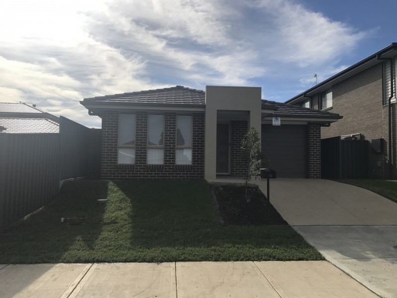 13 Oakmont Place, Woongarrah NSW 2259