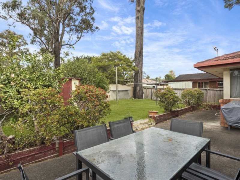 40 Golflinks Drive, Watanobbi NSW 2259