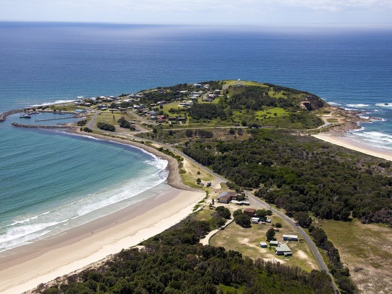 1 Geoffrey Street, Crowdy Head NSW 2427