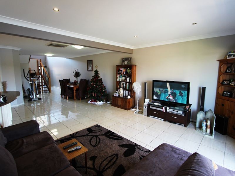 2/2 John Gollan Avenue, Harrington NSW 2427