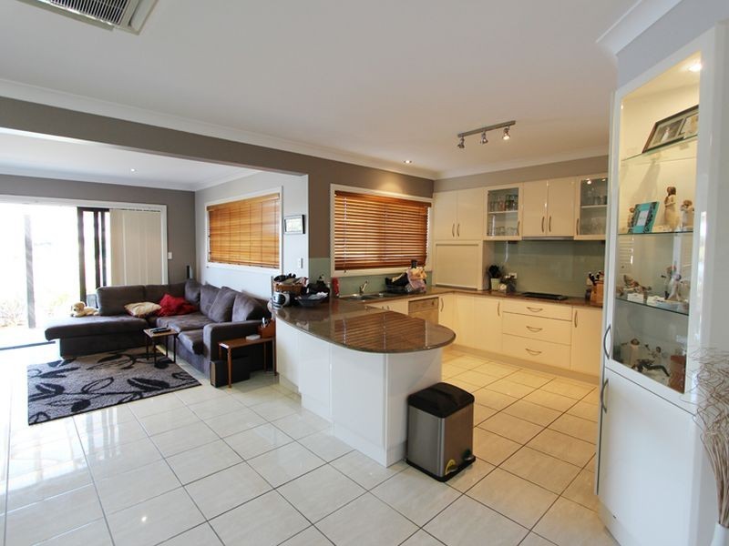 2/2 John Gollan Avenue, Harrington NSW 2427