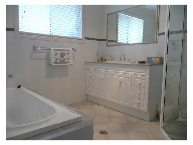 2 Sovereign Avenue, Harrington NSW 2427