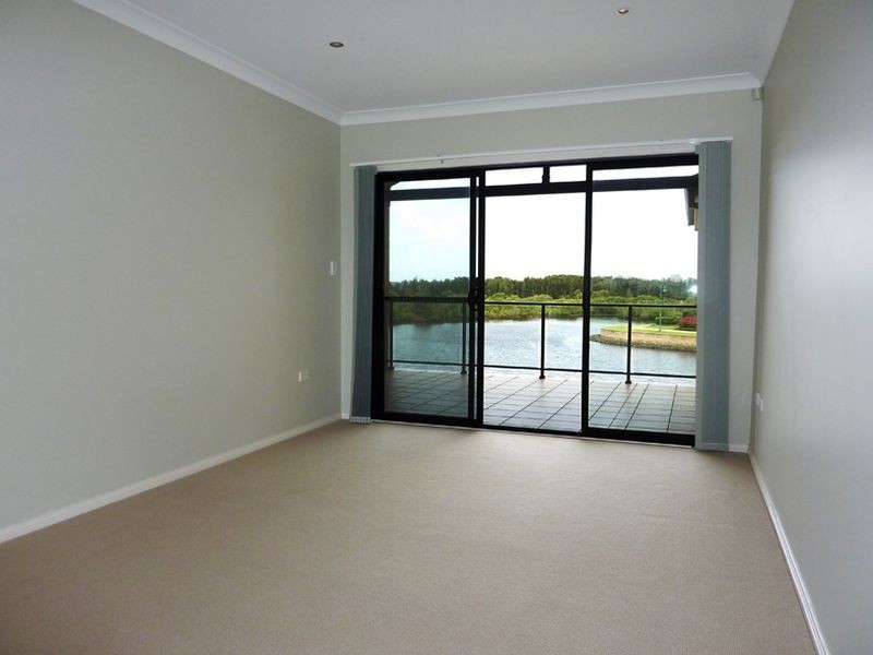 1/2 John Gollan Avenue, Harrington NSW 2427