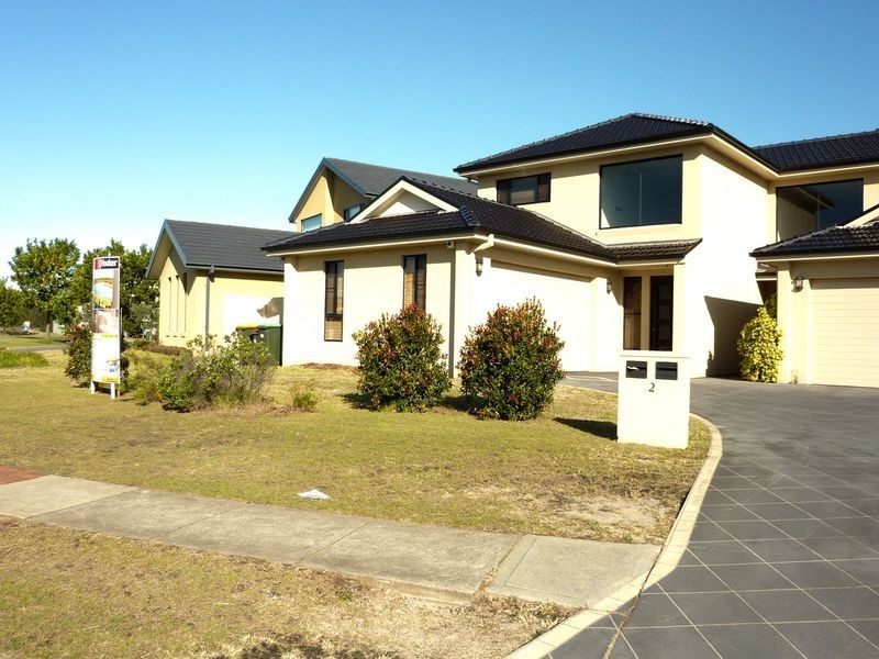 1/2 John Gollan Avenue, Harrington NSW 2427