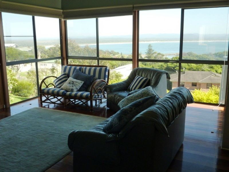 1/9 Elizabeth Street, Crowdy Head NSW 2427