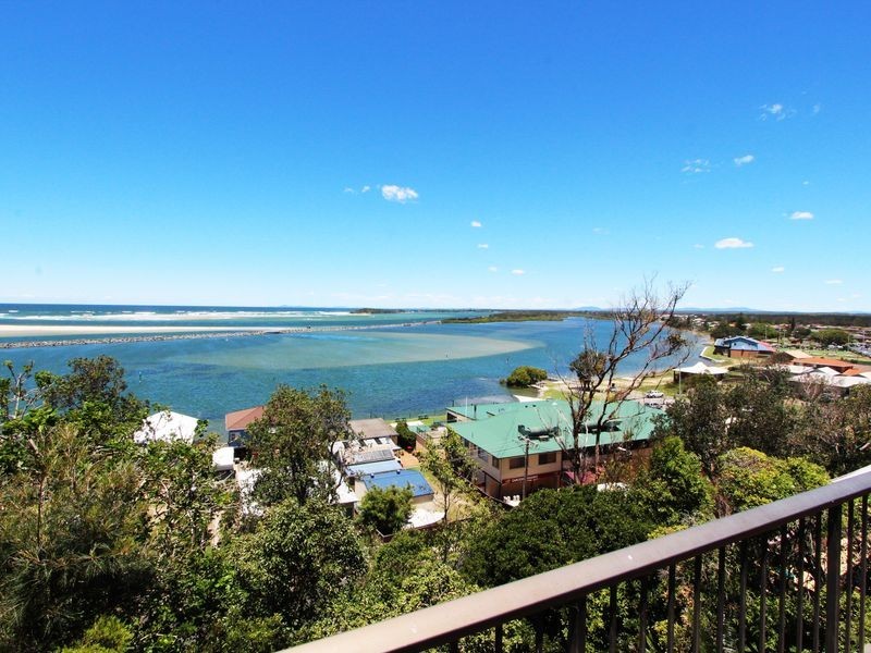 44 High Street, Harrington NSW 2427