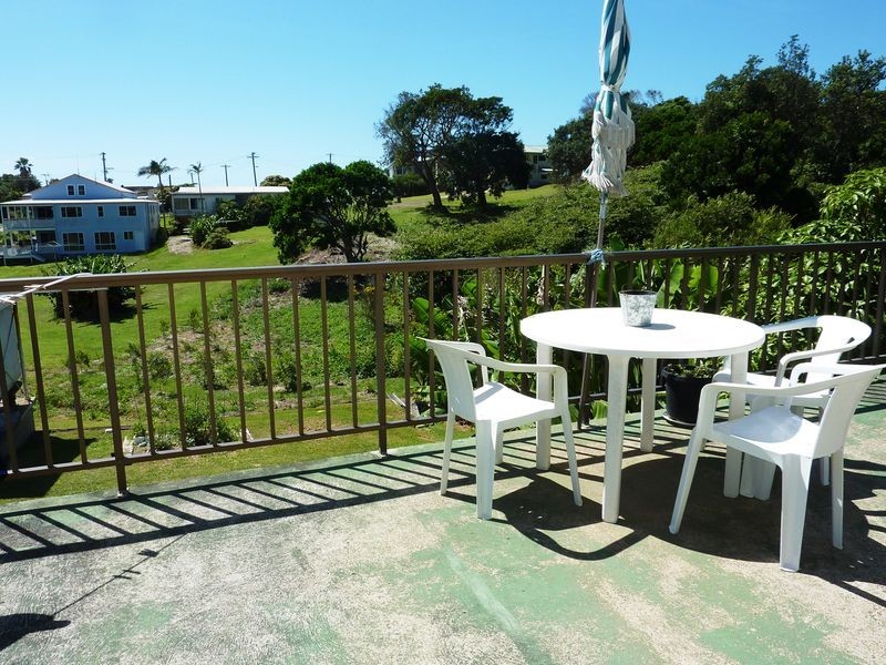 16 Deborah Street, Crowdy Head NSW 2427