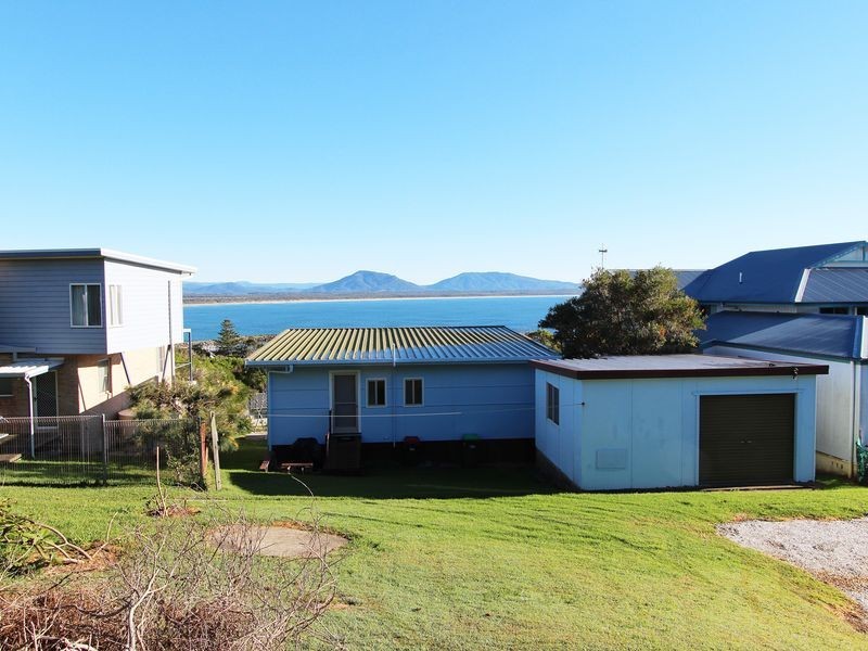 5 Elizabeth Street, Crowdy Head NSW 2427
