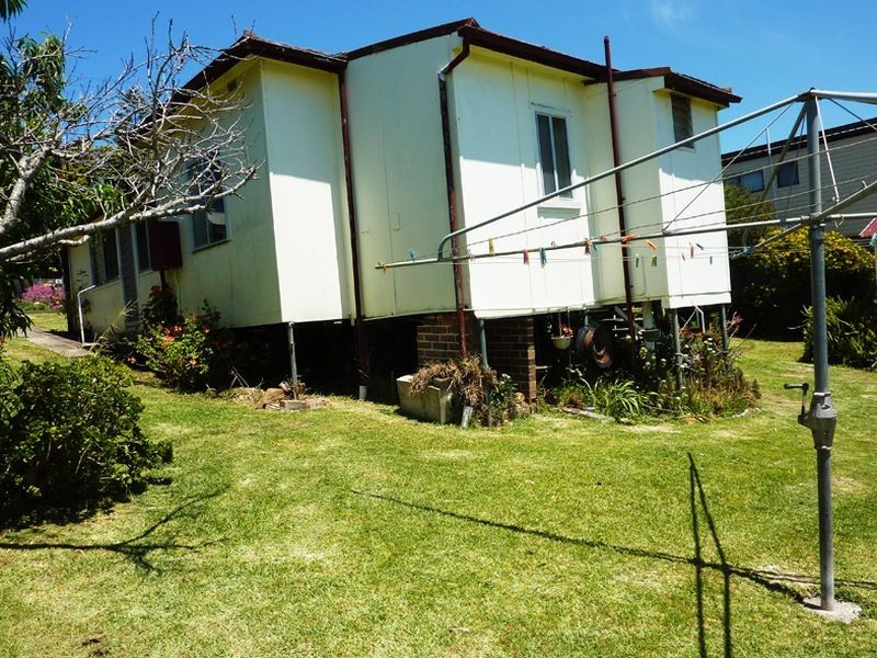 17 Church Street, Harrington NSW 2427