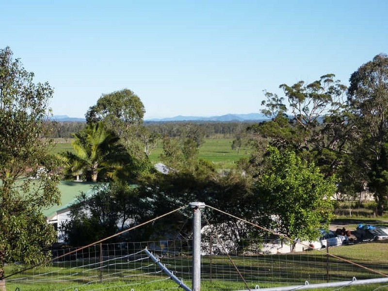 34 Petrie Street, Coopernook NSW 2426
