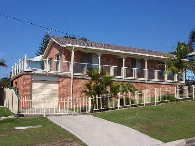 4 Granter Street, Harrington NSW 2427