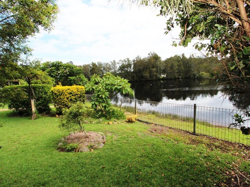 13 Shearwater Crescent, Harrington NSW 2427