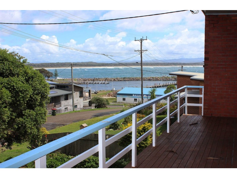 8 Leopold Street, Crowdy Head NSW 2427