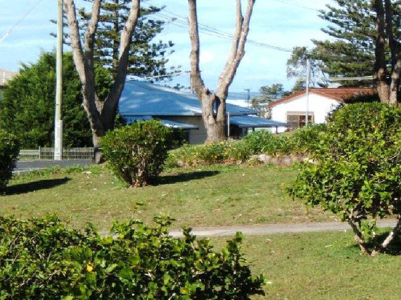 10 Coode Street, Harrington NSW 2427