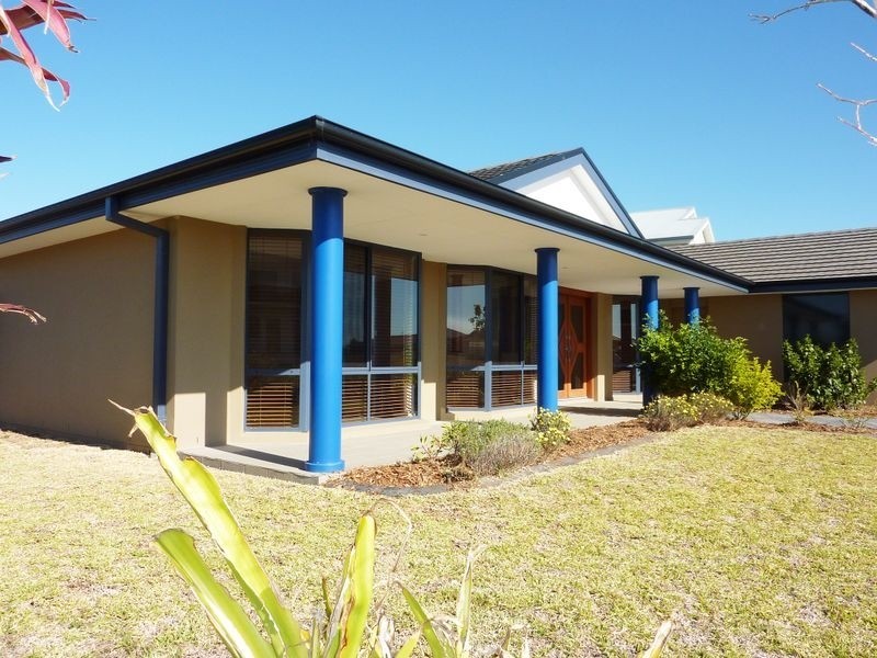 2A Diamantina Circuit, Harrington NSW 2427
