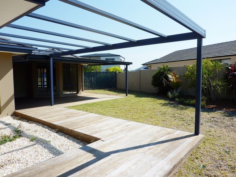 2A Diamantina Circuit, Harrington NSW 2427