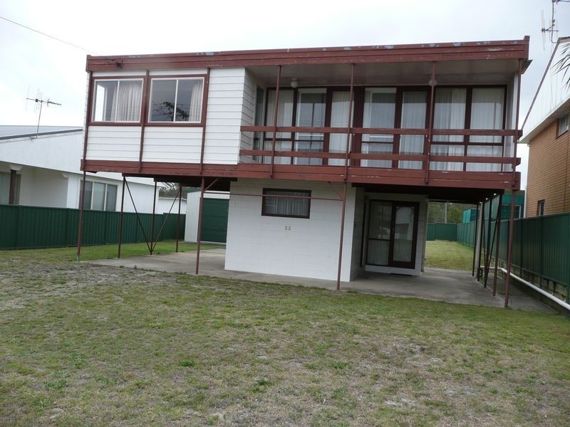 22 Glacken Street, Harrington NSW 2427